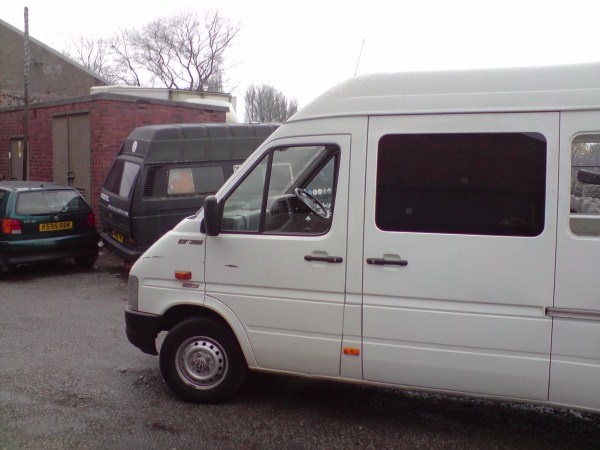 Bonded windows for mercedes sprinter #2