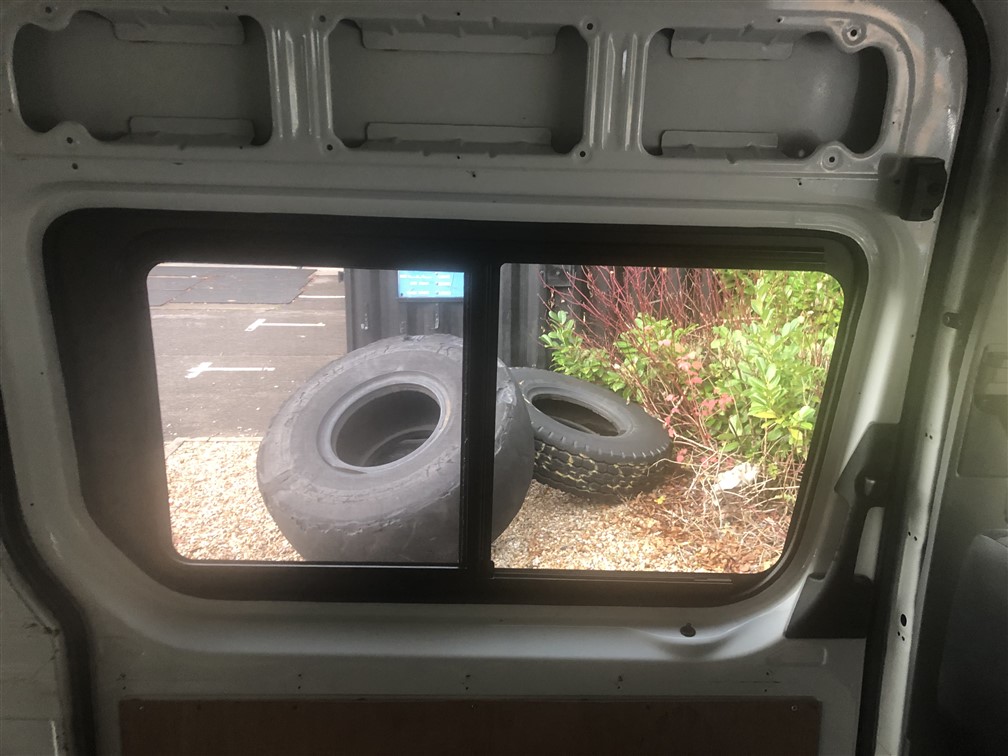 MK 1 CRAFTER SLIDER SCREEN NS